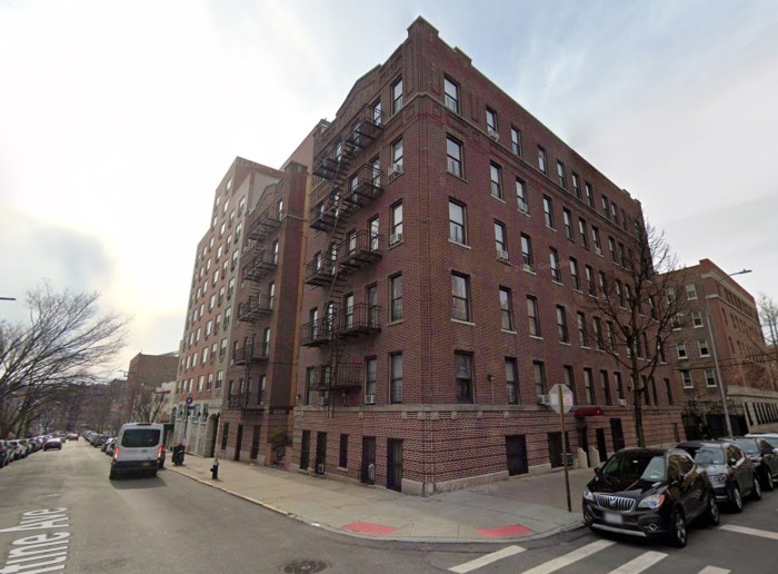 Kourosh Nasab buys 2909 Valentine Avenue (Credit - Google)