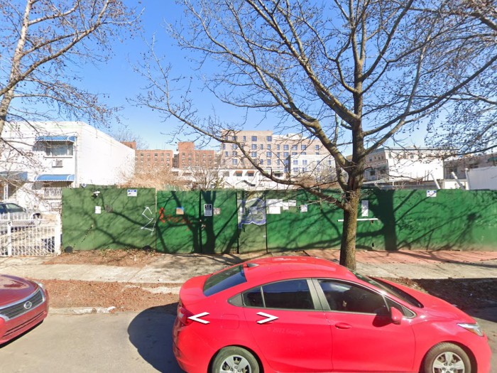 Pinches Abowitz signed a construction loan with S3 Capital for 1172 Fox Street (Credit - Google)