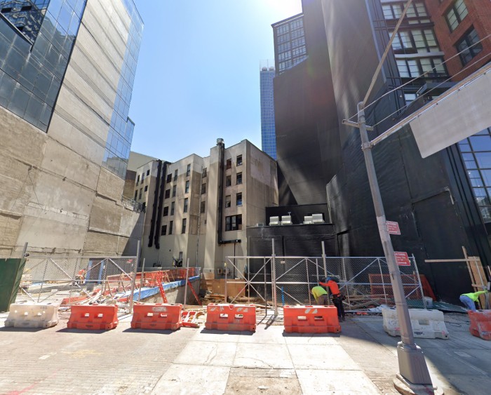 Yitzchok Katz buys 570 Fulton Street (Credit - Google)