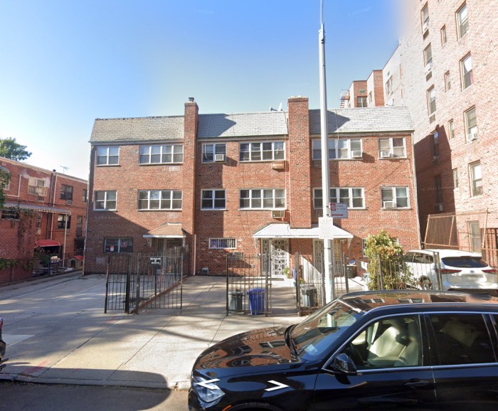 Xin Xiang Lin acquired 134-15 Franklin Avenue (Credit - Google)