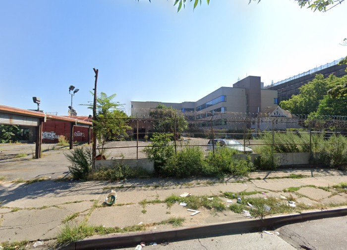 153-12 Hillside Avenue (Credit - Google)