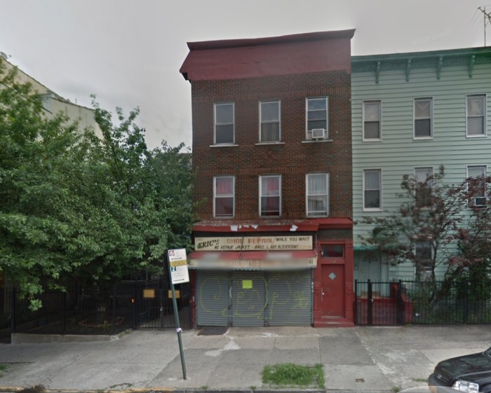 1968 Crotona Avenue (Credit - Google)