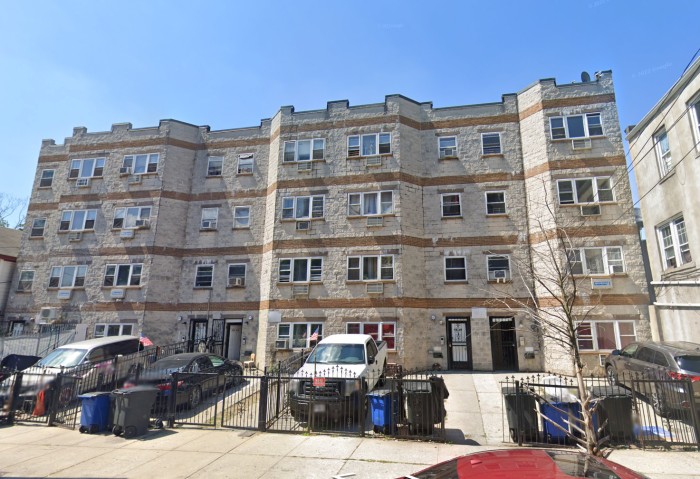 $4.8 million bankruptcy filed at 92-08 to 92-14 175th Street (Credit - Google)