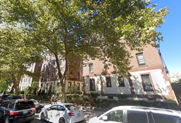 144-53 Roosevelt Avenue (Credit - Google)