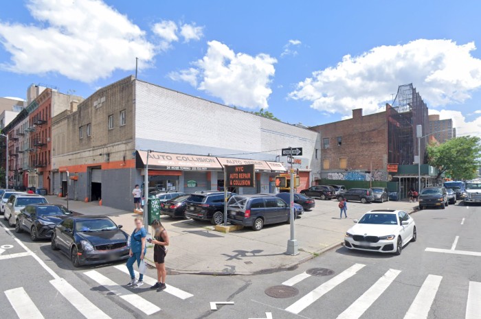 2013 Third Avenue (Credit - Google)