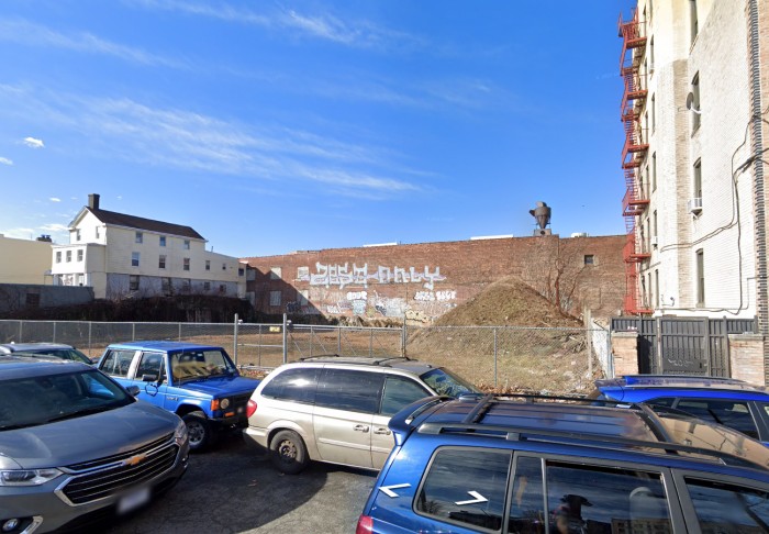 2003 Cruger Avenue (Credit - Google)