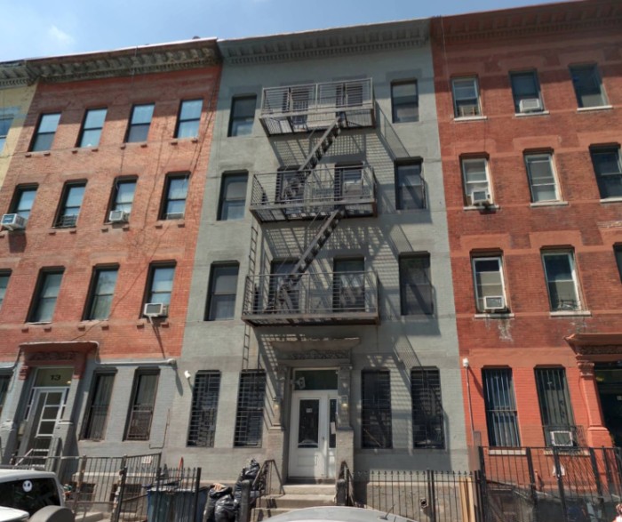 15 Humboldt Street (Credit - Cyclomedia)