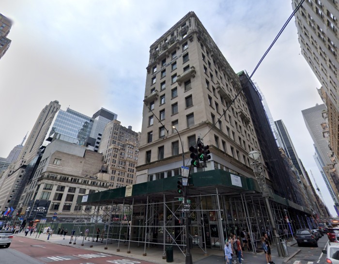 476 Fifth Avenue (Credit - Google)