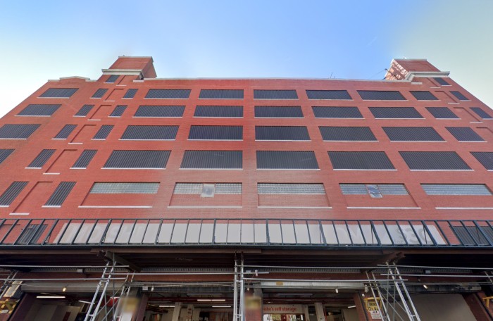 8-33 40th Avenue (Credit - Google)