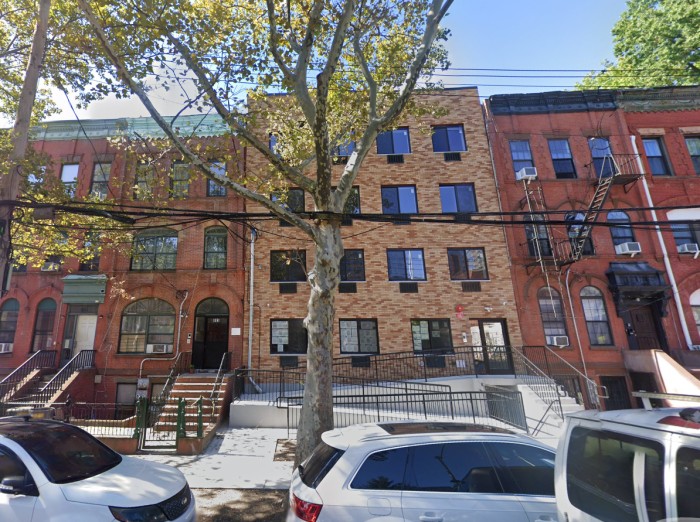 885 Cauldwell Avenue (Credit - Google) (1)