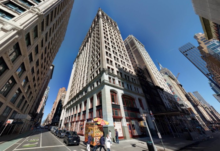 218 Fifth Avenue fee loan (Credit - Cyclomedia)