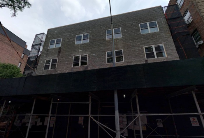 2958 Marion Avenue (Credit - Cyclomedia)