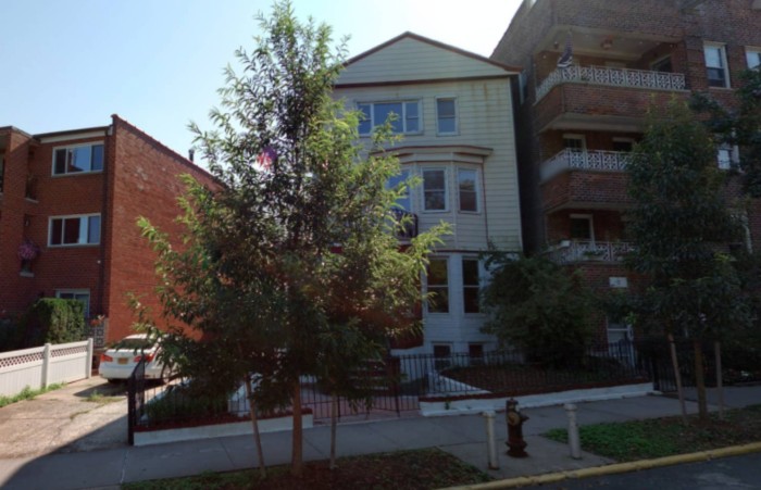 7001 Shore Road (Credit - Cyclomedia)