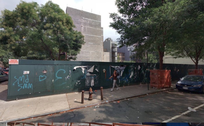 1975 Madison Avenue (Credit - Cyclomedia)