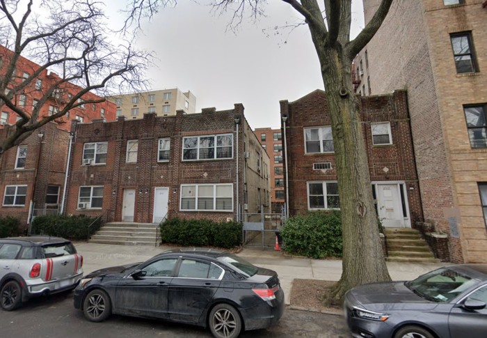 2512 Bronx Park East (Credit - Google)