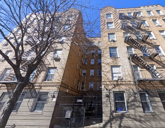 2195 Walton Avenue (Credit - Google)