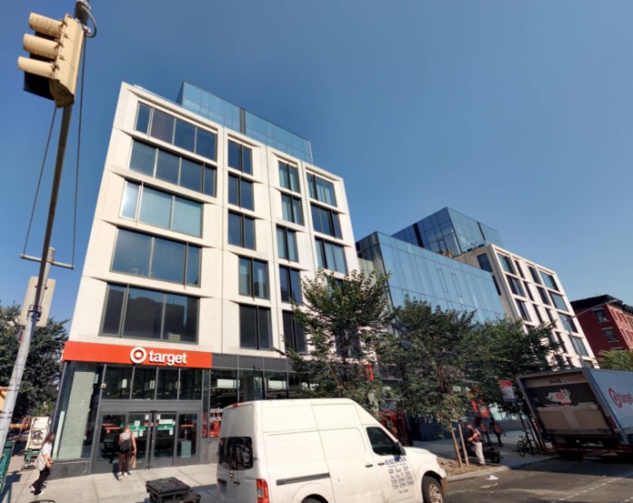 500 West 45th Street (Credit - Cyclomedia)