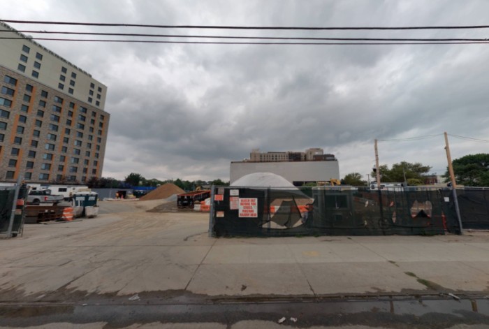 275 Chestnut Street (Credit - Cyclomedia)