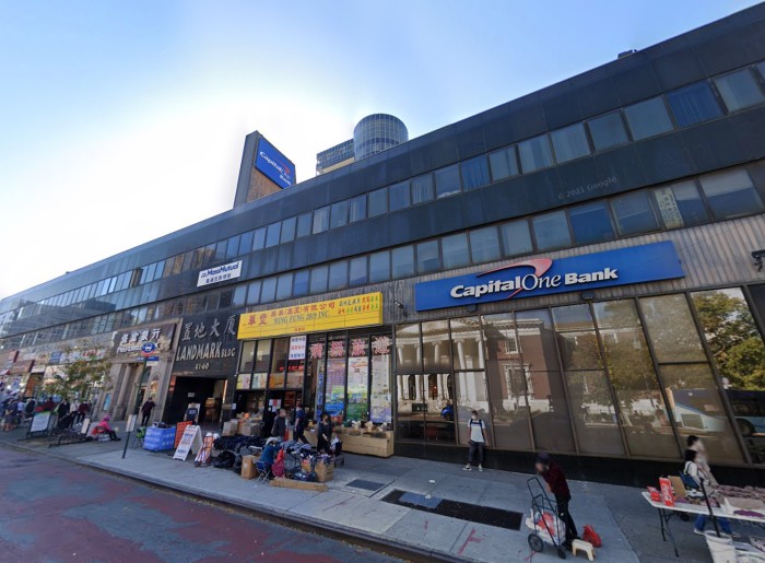 41-60 Main Street (Credit - Google)