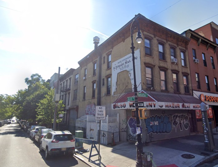 922 Manhattan Avenue (Credit - Google)