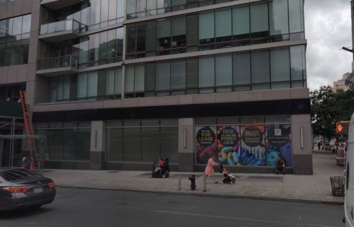 300 East 23rd Street retail (Credit -Cyclomedia)