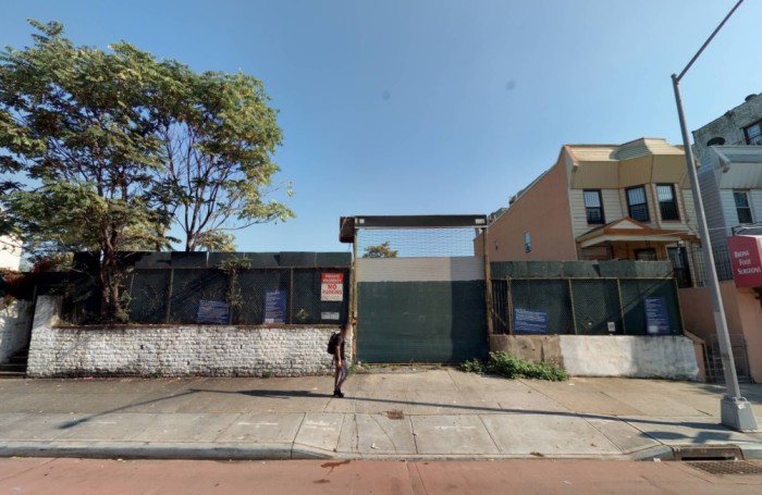 3118 Webster Avenue (Credit - Cyclomedia)