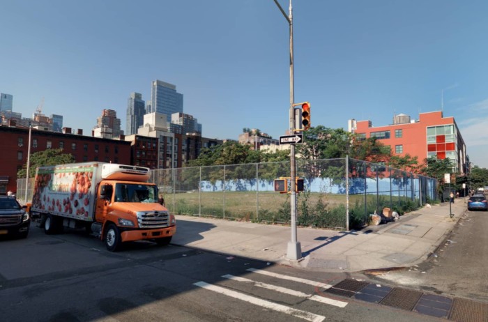 509 West 48th Street (Credit - Cyclomedia September 7, 2023)