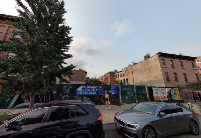 1415 Bedford Avenue (Credit - Cyclomedia)