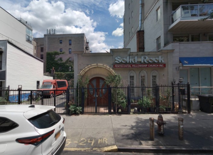 817 Classon Avenue (Credit - Cyclomedia)