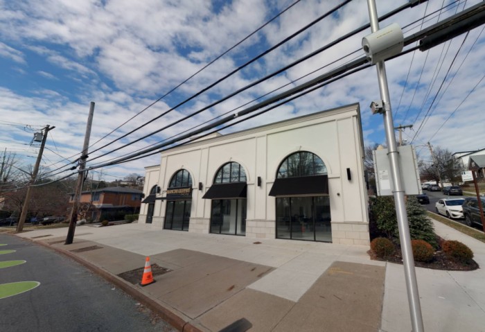 1461 Richmond Road (Credit - Cyclomedia)