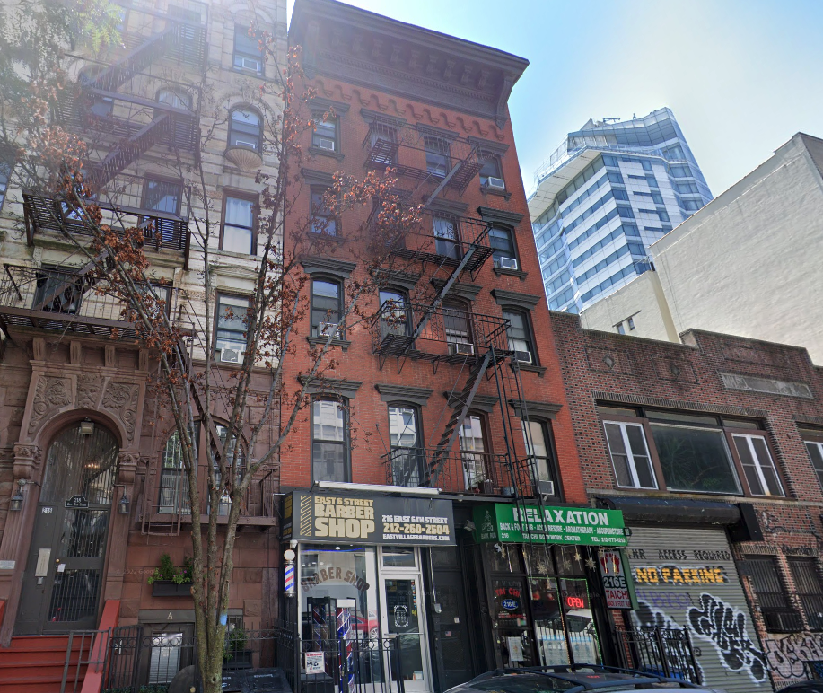 216 East 6th Street (Credit - Google)