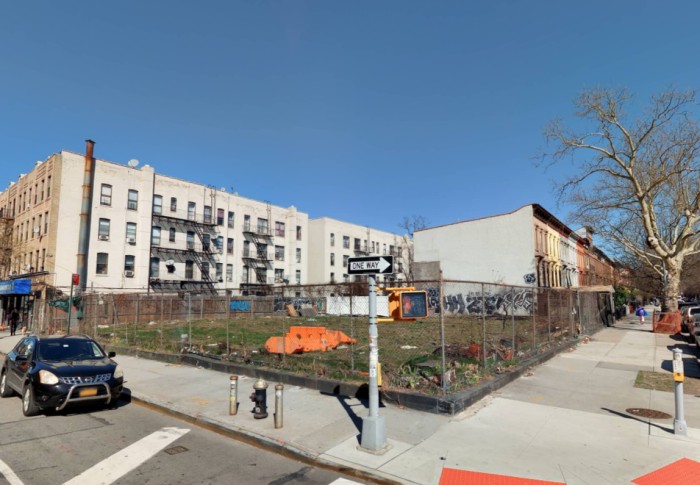 441 Willoughby Avenue (Credit - Cyclomedia)