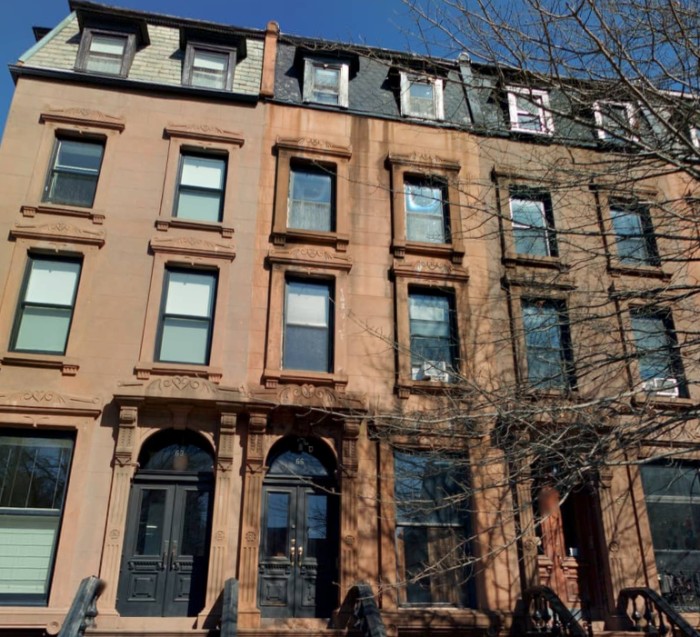 65 Gates Avenue (Credit - Cyclomedia)