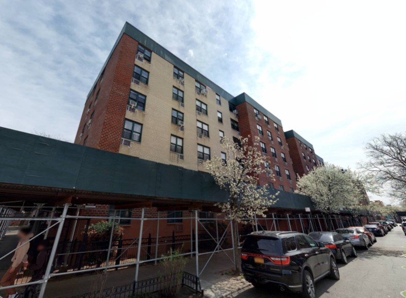 579 Blake Avenue (Credit - Cyclomedia)