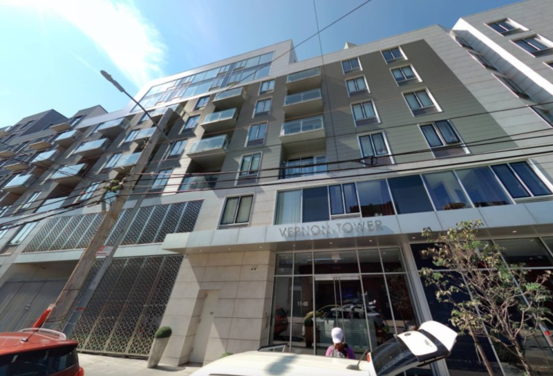 31-59 Vernon Boulevard (Credit - Cyclomedia)